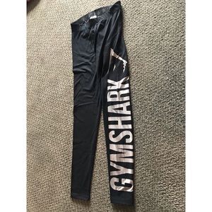 NWOT GYMSHARK LEGGINGS 🖤